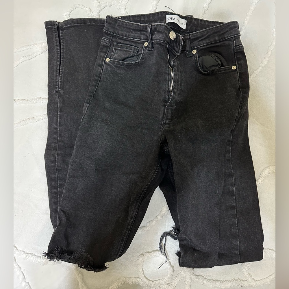 Zara jeans